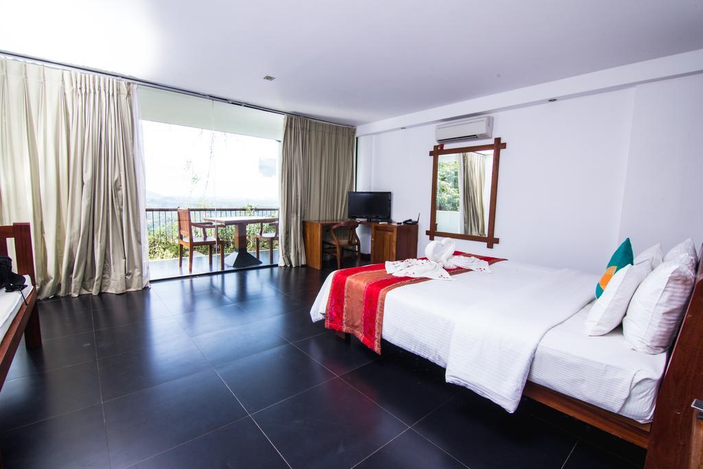 Kithul Kanda The Mountain Resort เพดุคกา ภายนอก รูปภาพ